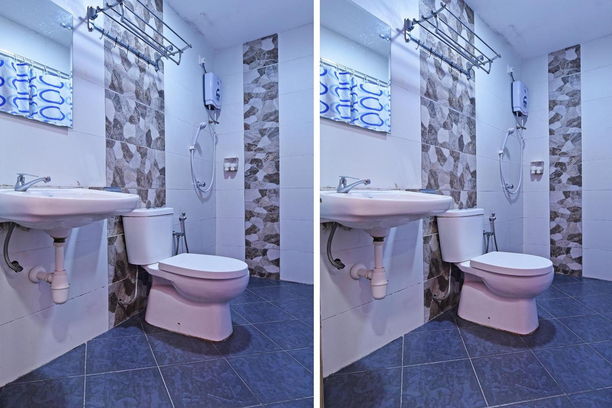 OYO 992 Orange Hotel Kuala Pilah Bagian luar foto
