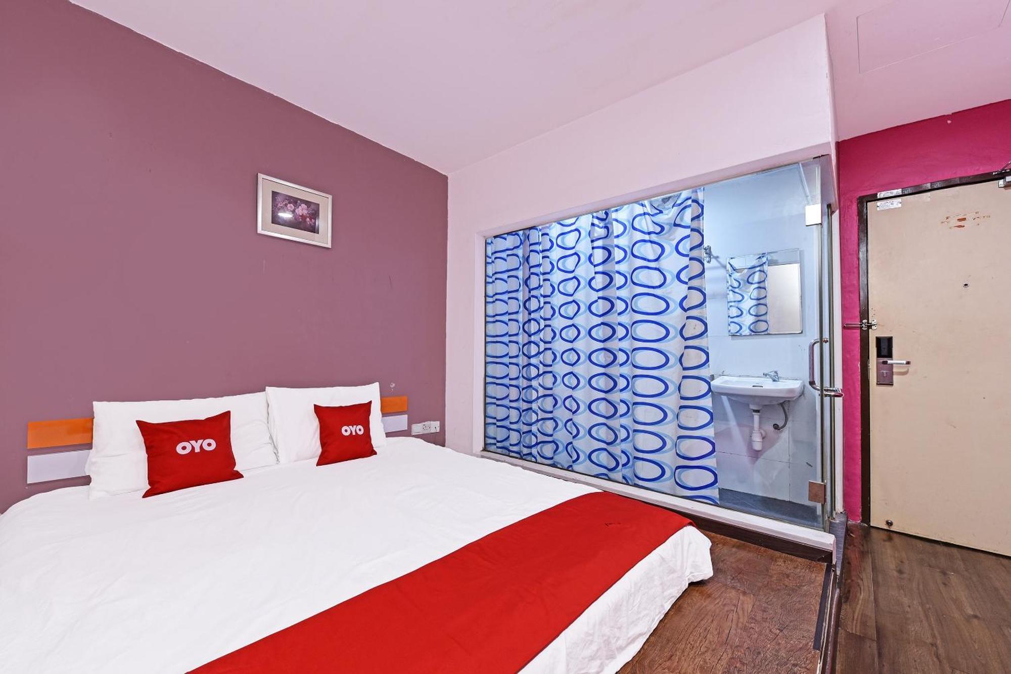 OYO 992 Orange Hotel Kuala Pilah Bagian luar foto